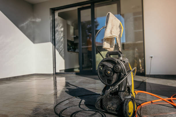 Best Factory Floor Cleaning  in Marshall, WI